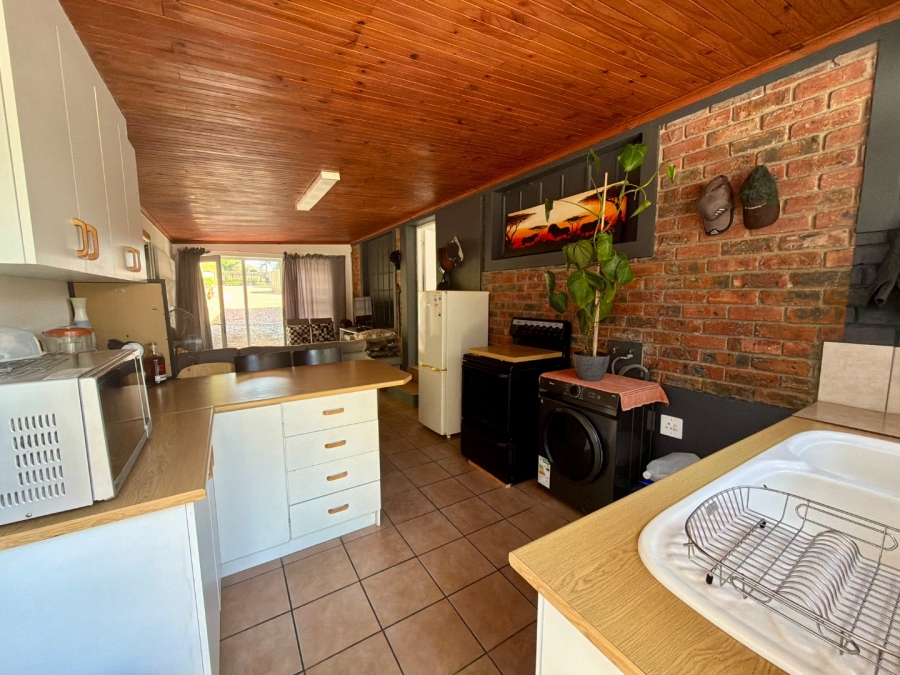 7 Bedroom Property for Sale in Heather Park Western Cape